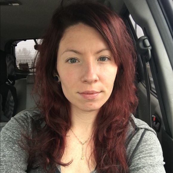 Meet your Posher, Jackie - Picture 1 of 1